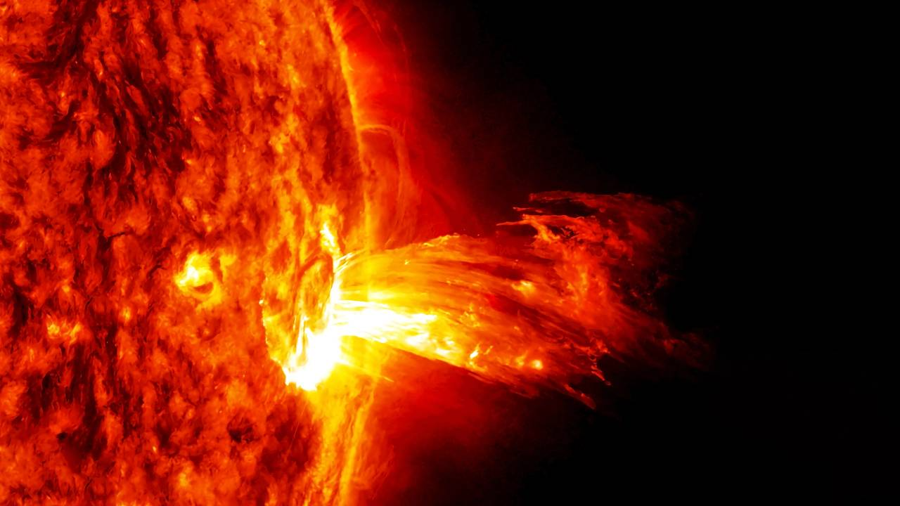 Землю накрыла магнитная буря