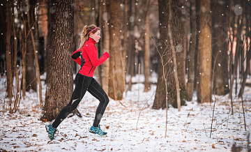 В чем заниматься на улице спортом зимой без вреда для здоровья
